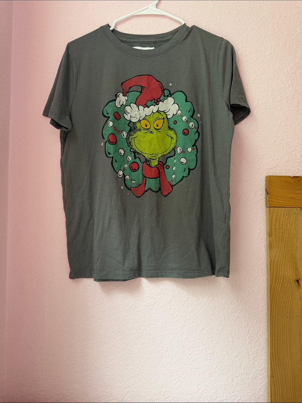 abercrombie kids Gray Grinch Holiday Tee with Green and Red Graphic